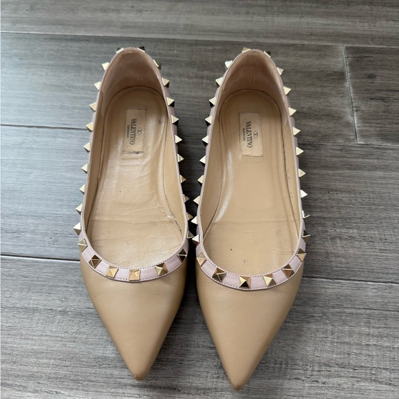 Valentino Rockstud Flats - Picture 2 of 8